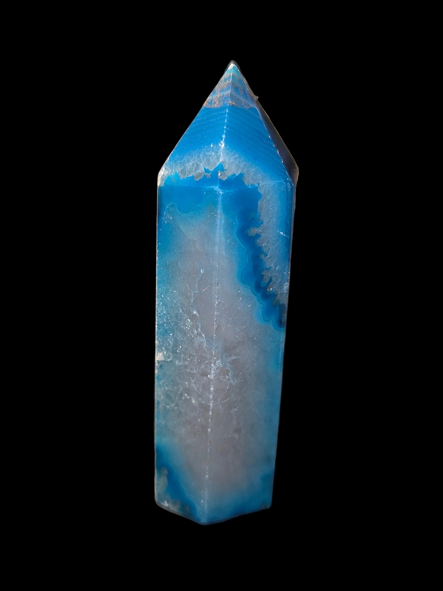 Dyed blue lace agate tower