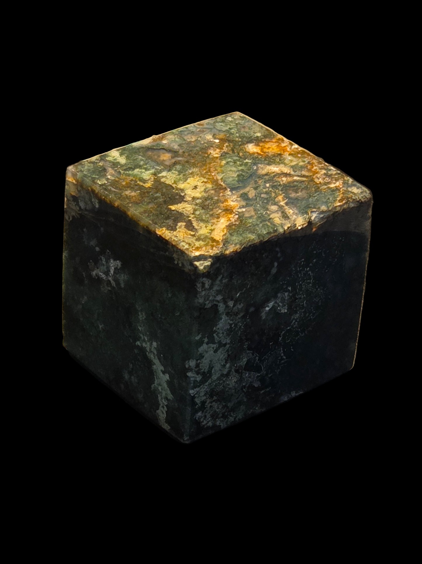 Moss agate cude