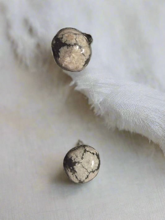 Earring post snow flake obsidian