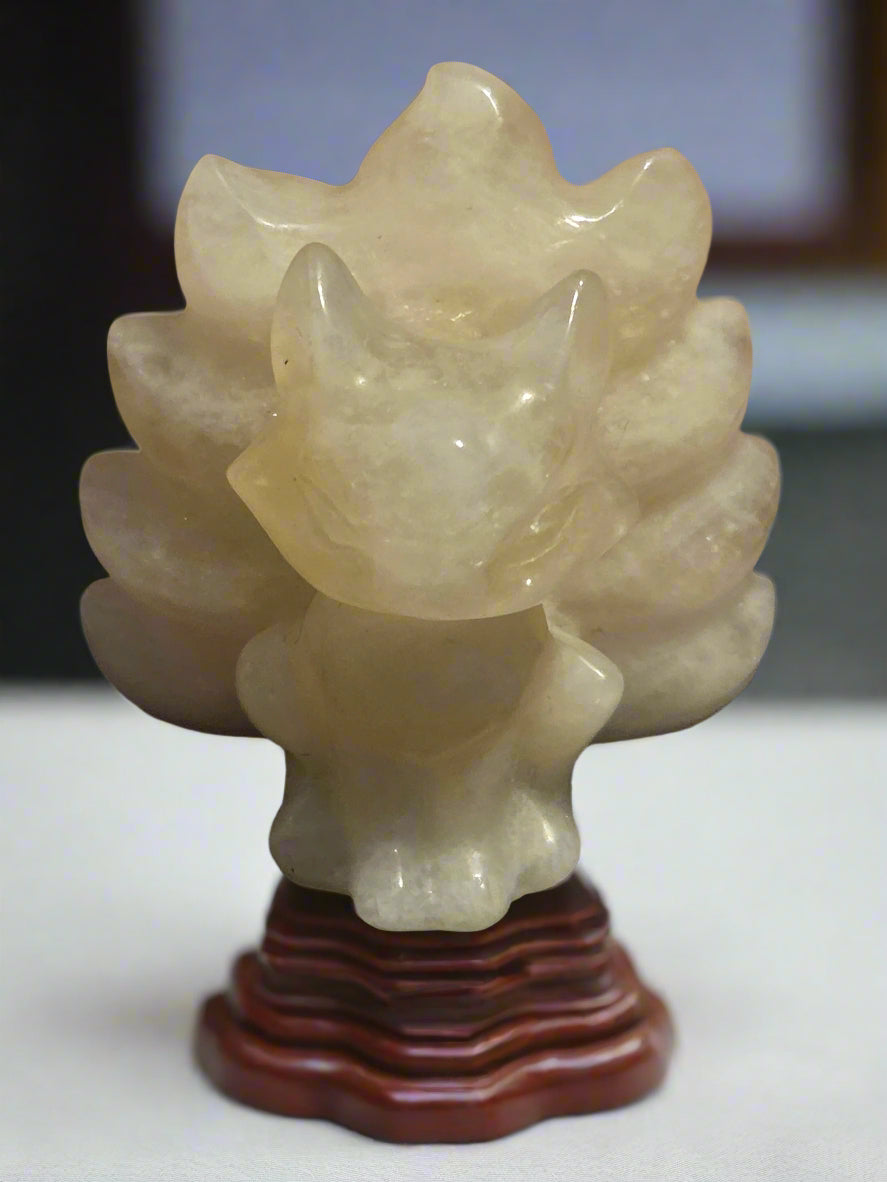 Quartz nine tail fox