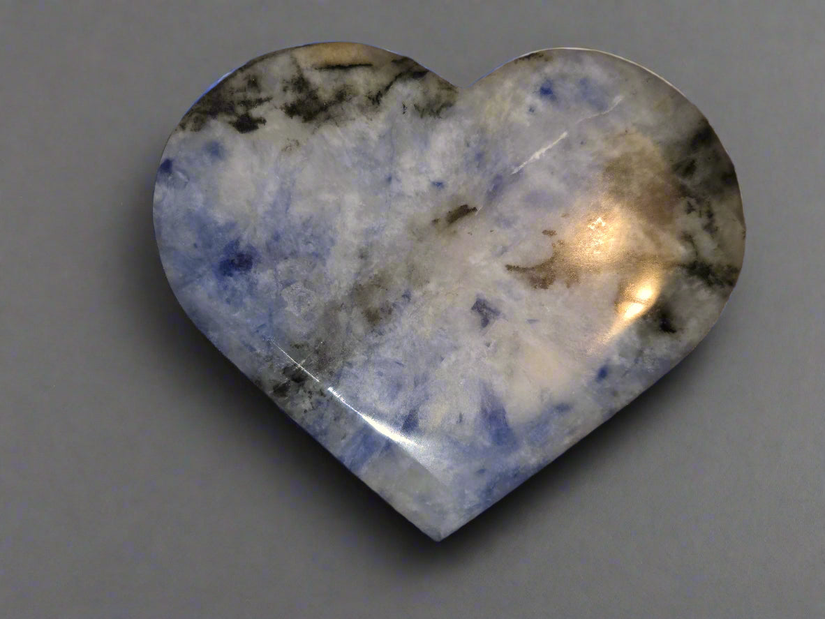 Sodalite heart