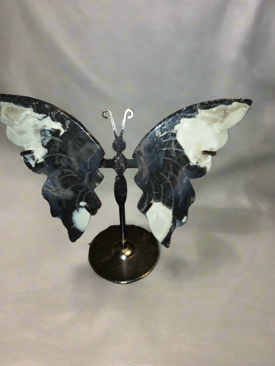 Orca agate butterfly