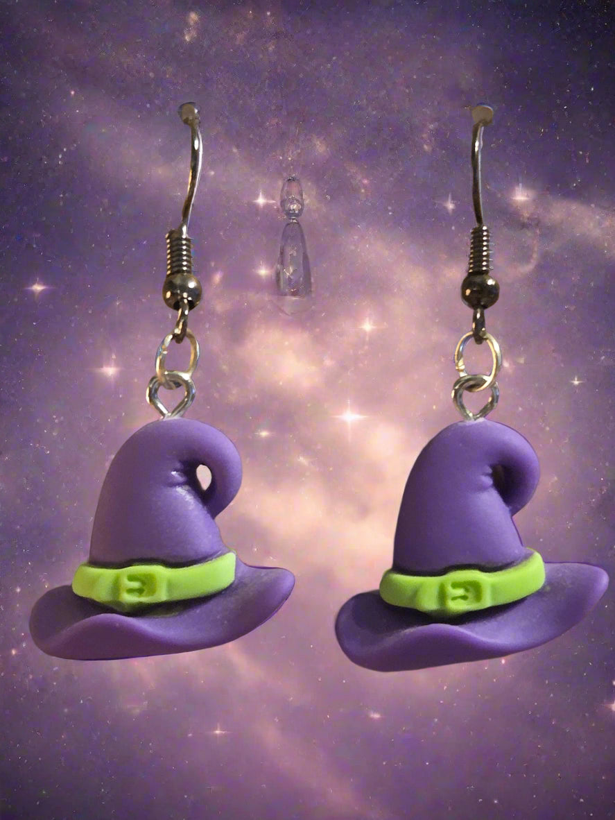 Halloween earring purple witch's hat