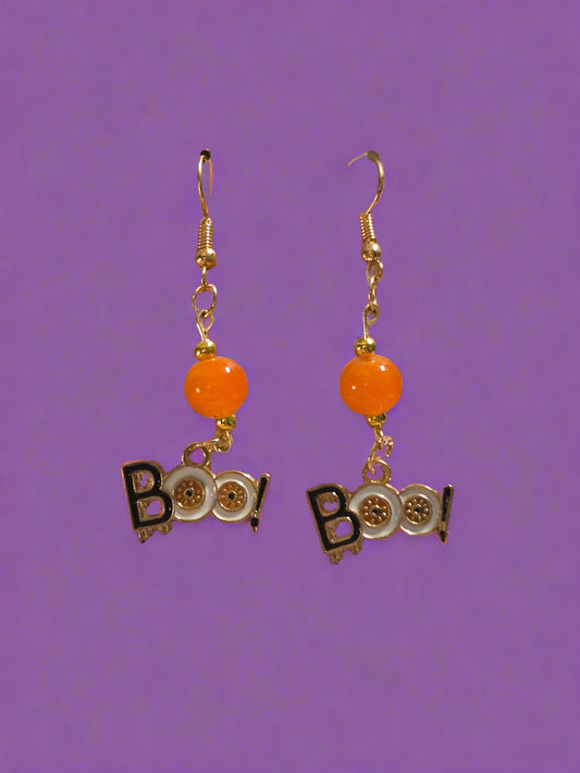 Halloween earring boo