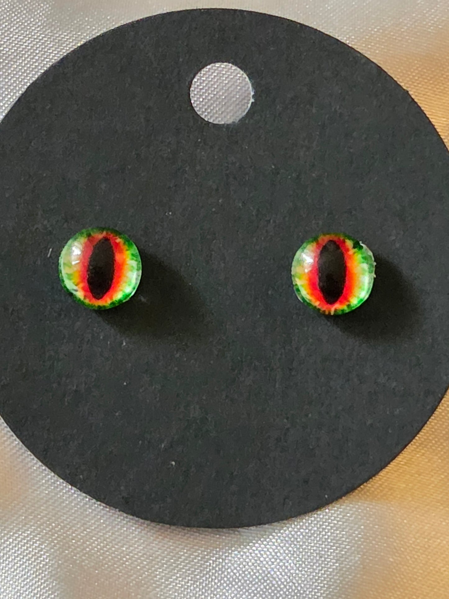 Cat eye earrings