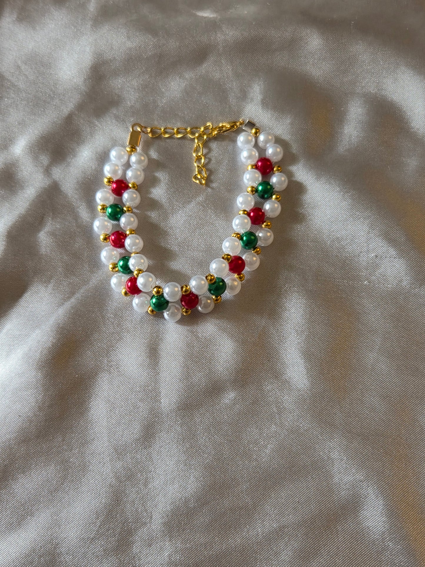 Christmas bracelet pearls