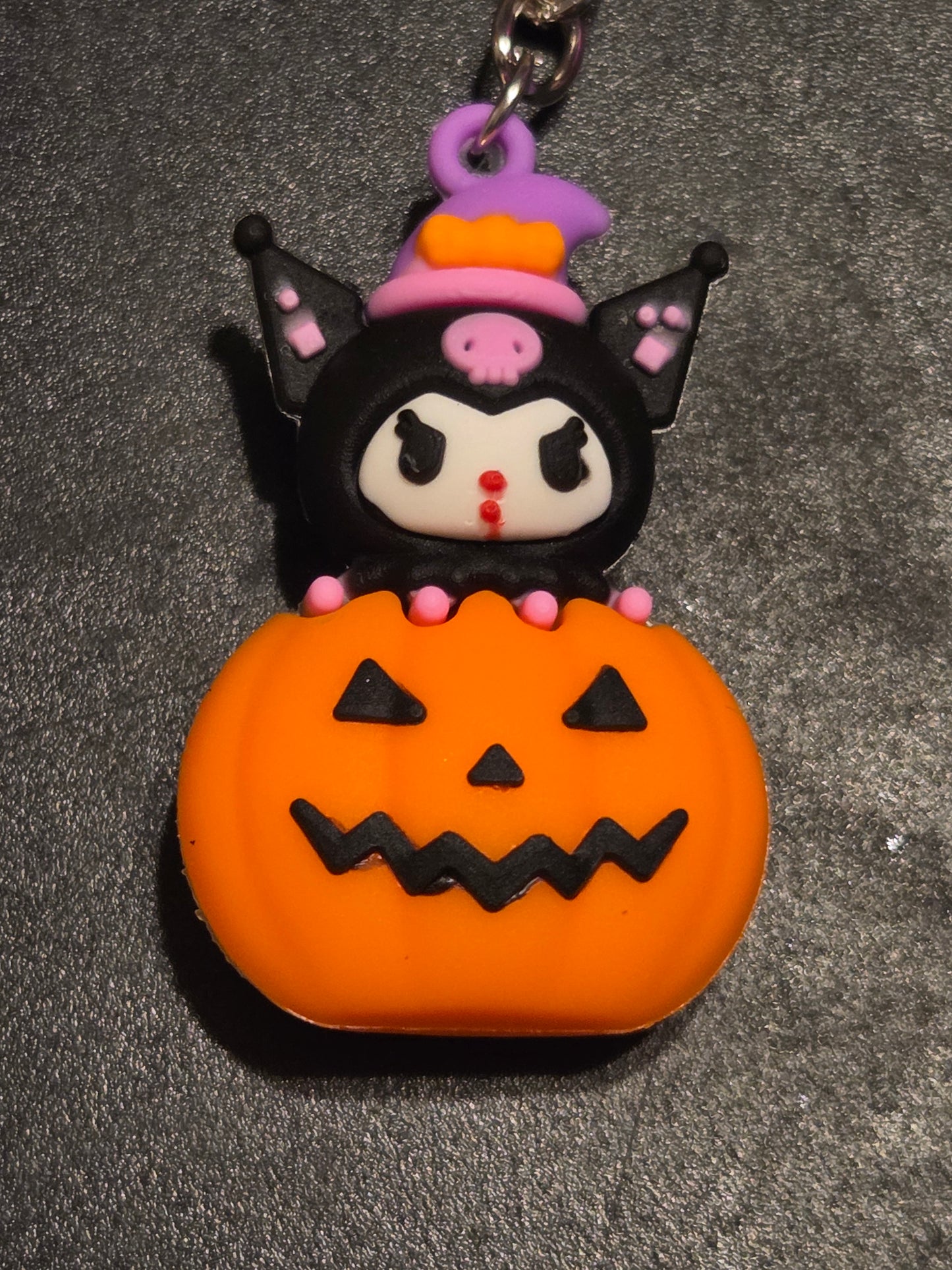 Karomi pumpkin keychain