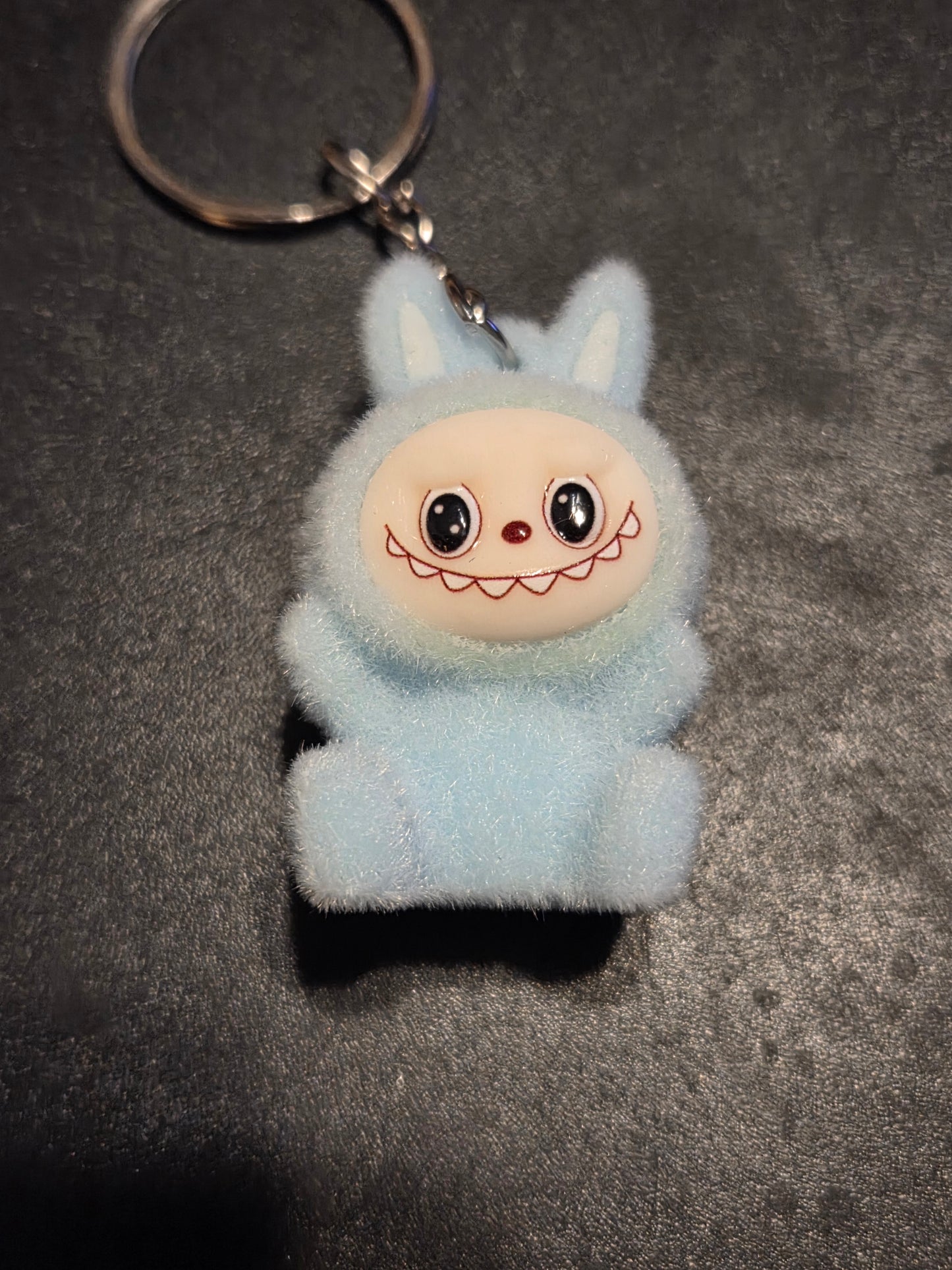 Authentic pop mart the monster the Labubu keychain Fuzzy 2 Labubu kaychain