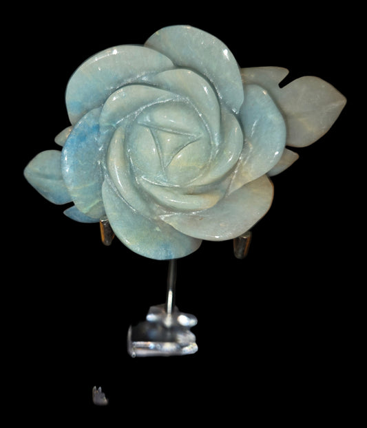 Trolite flower carving