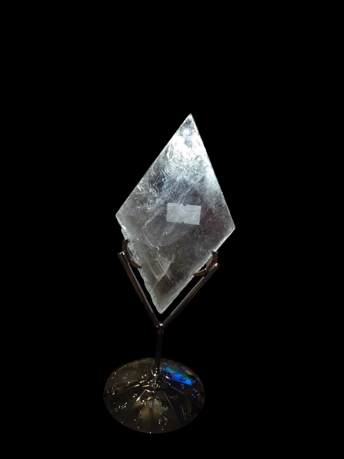 Selenite spar diamond