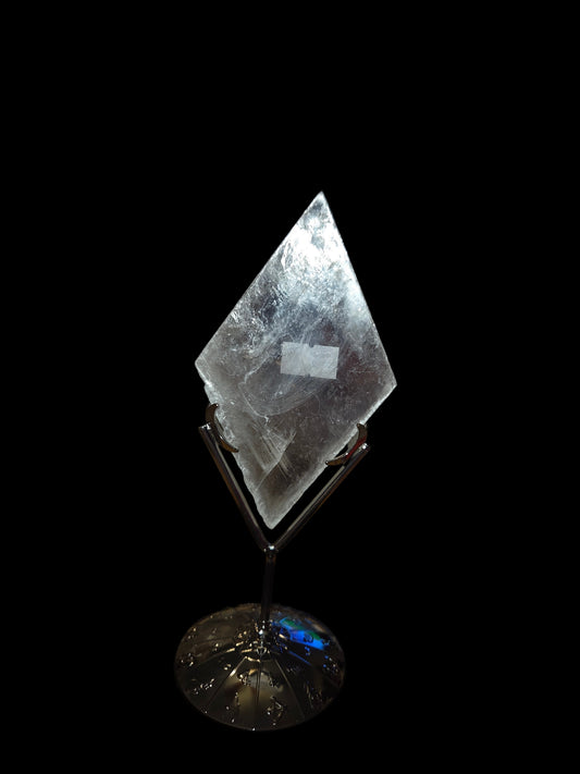 Selenite spar diamond