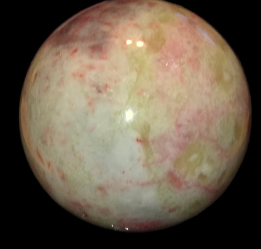 Thulite with Epidote sphere