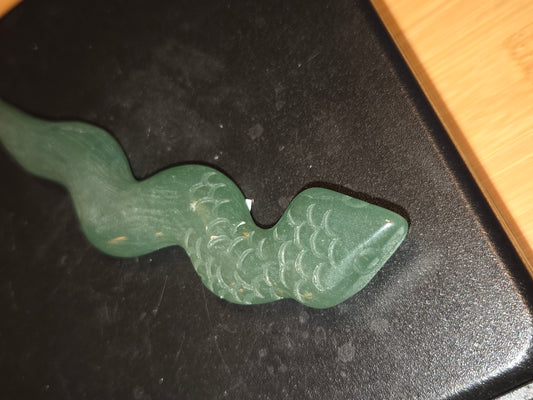 Green aventurine snake carving