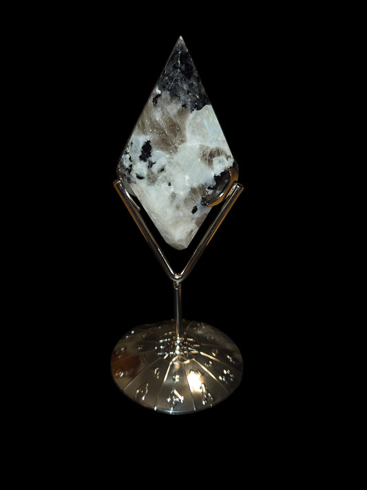 Rainbow moonstone diamond 4