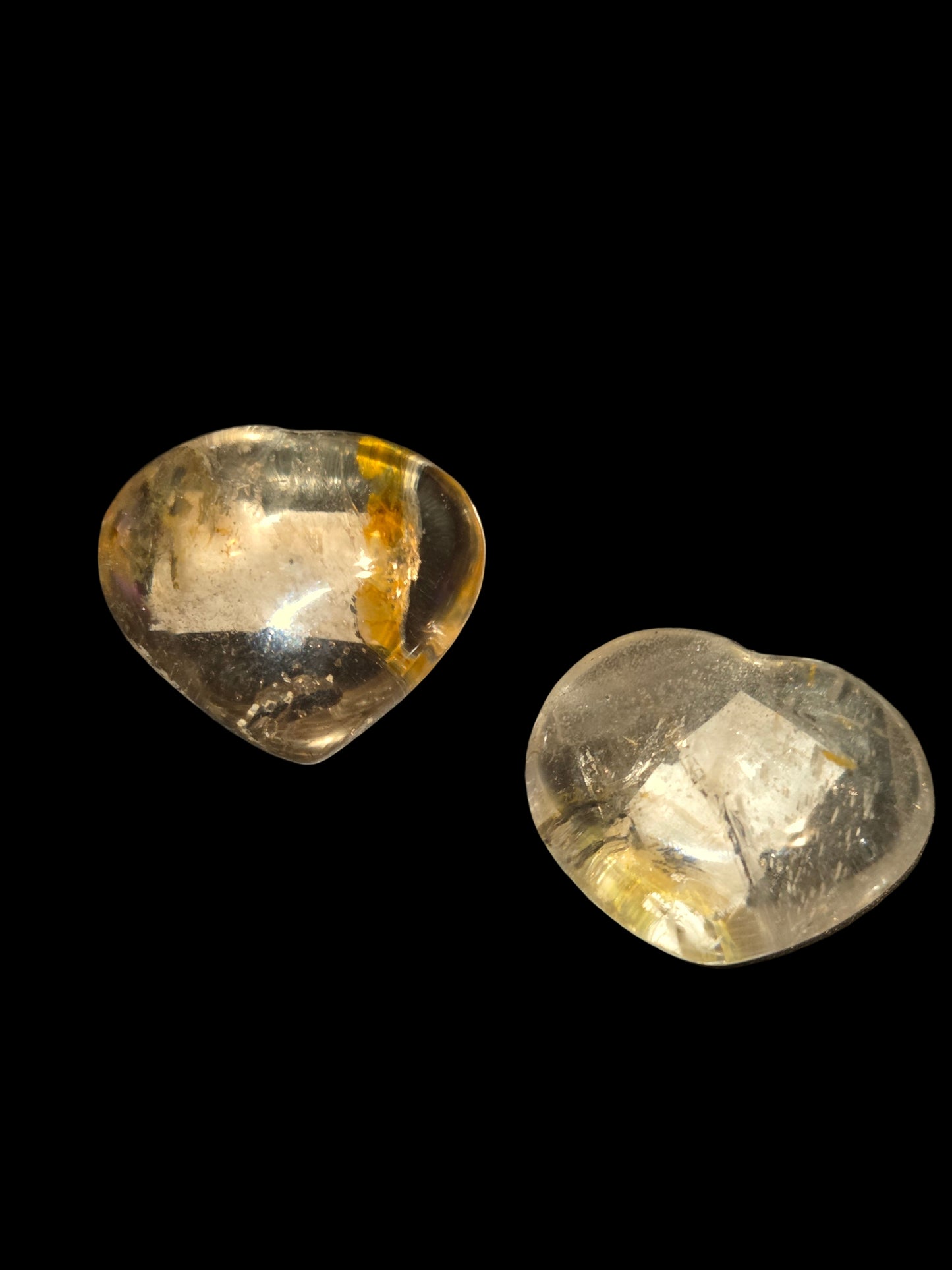 Quartz heart stones