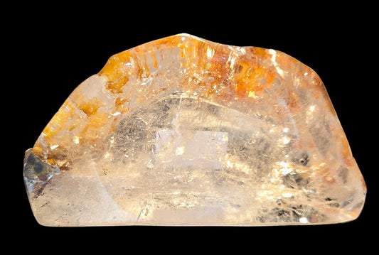 Clear quartz dish with inclusions