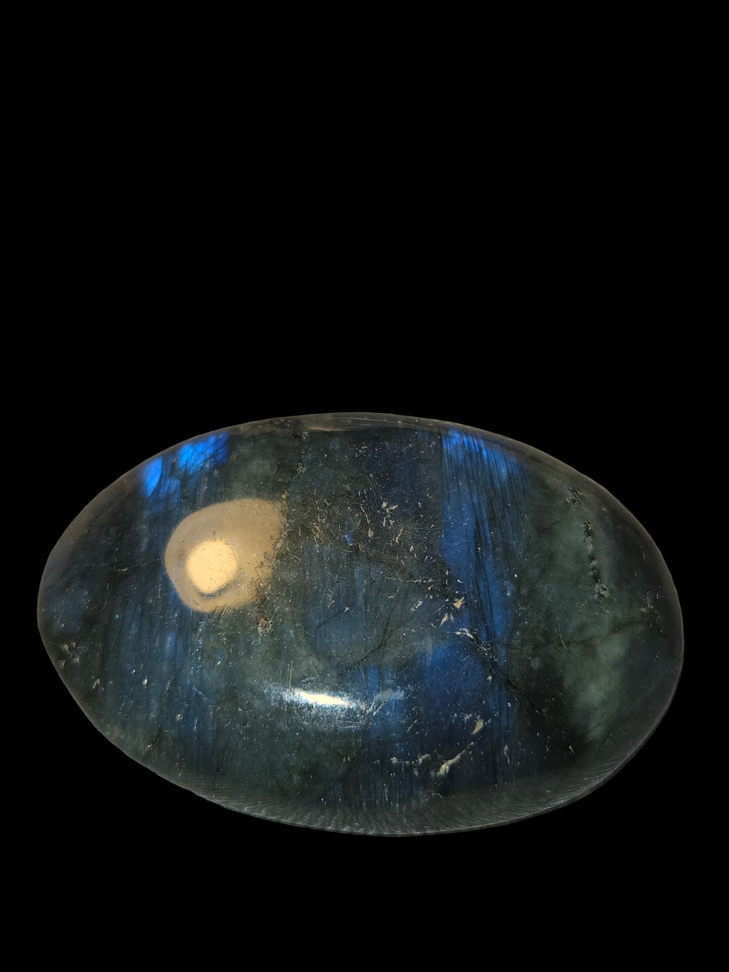 Labdroite palm stone